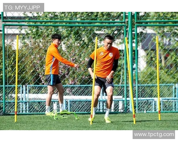 杭州羽毛球队防守体系解析与战术运用探讨