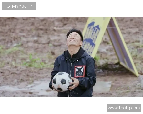 足球明星街头搞怪大挑战笑翻全场的趣味瞬间合集 足球明星街头搞怪大挑战笑翻全场的趣味瞬间合集