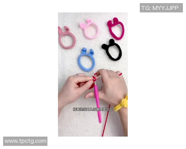 创意手工制作足球明星手环的详细步骤与美图分享 创意手工制作足球明星手环的详细步骤与美图分享