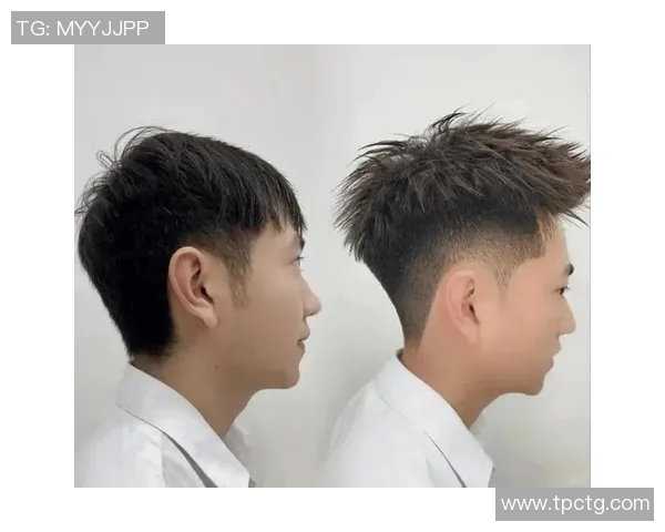 哪个足球明星在赛场外也爱美丽吹头发的时尚瞬间揭秘 哪个足球明星在赛场外也爱美丽吹头发的时尚瞬间揭秘